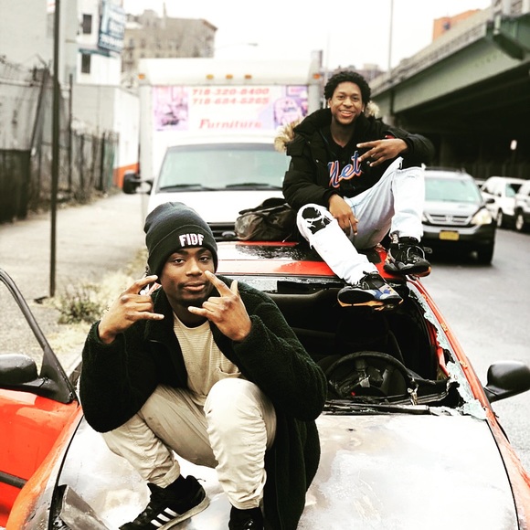 Meet your Posher, Larry - Picture 2 of 7